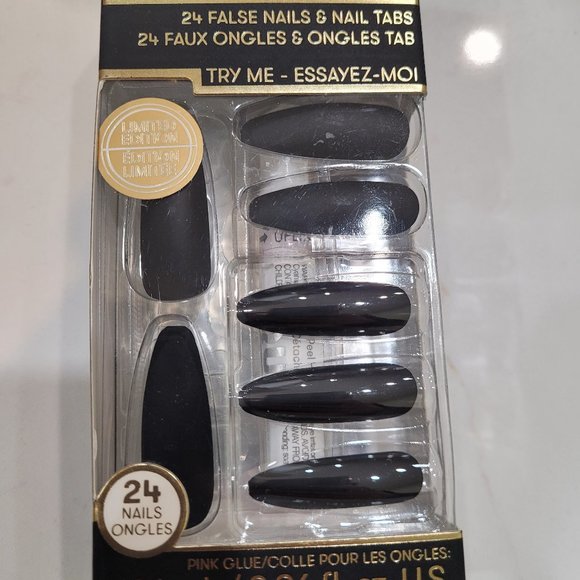 Quo Beauty Limited Edition Halloween Collection Faux Nail Set in Black Stiletto - Picture 2 of 7